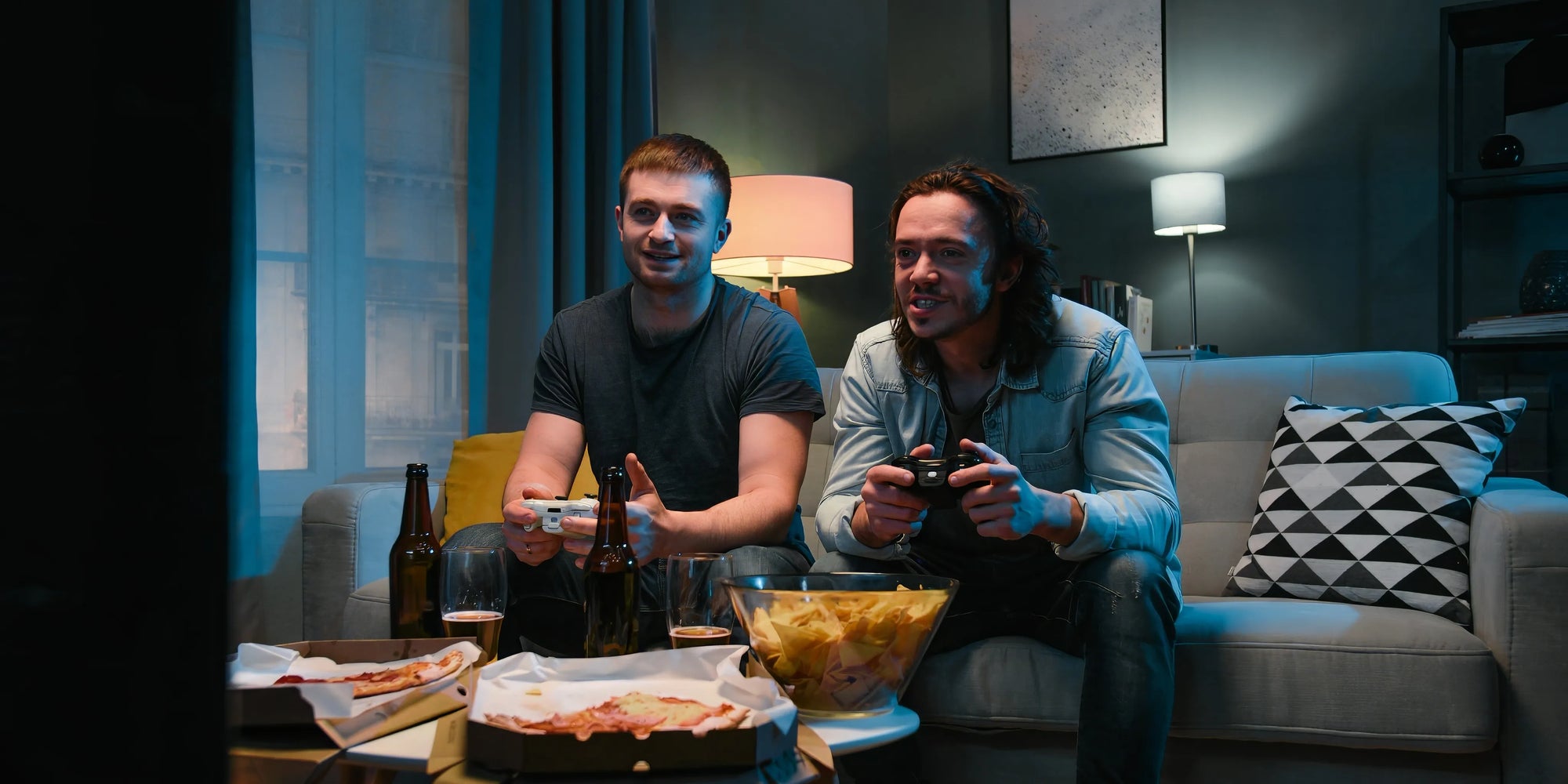 What Are the Best Snacks for Game Night?